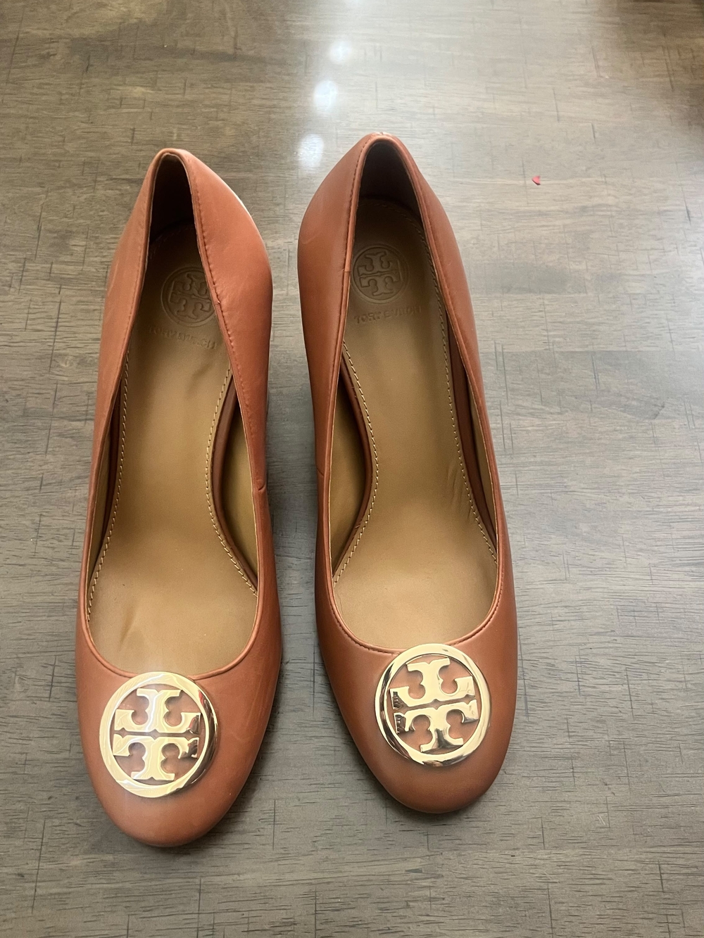 Tory Burch Leather Ballet Flats in Terracotta with Gold Logo